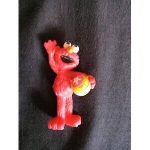 2008 Sesame Street Elmo 2.5" PVC Toy Cake Topper Bin62e